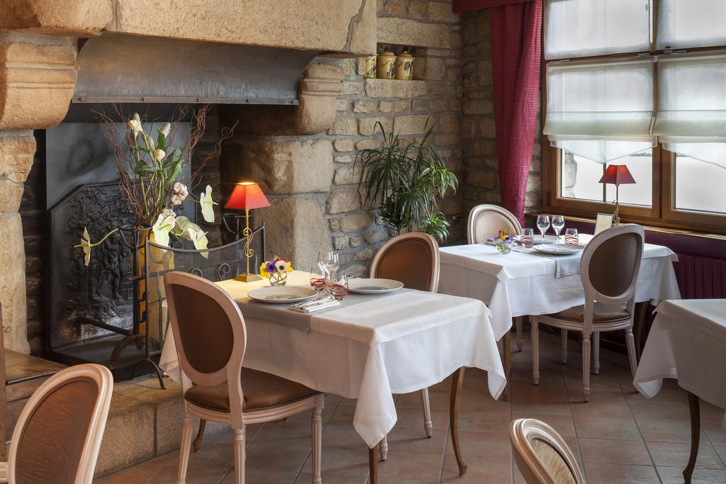 Au Relais Du Porhoet Guilliers Ngoại thất bức ảnh